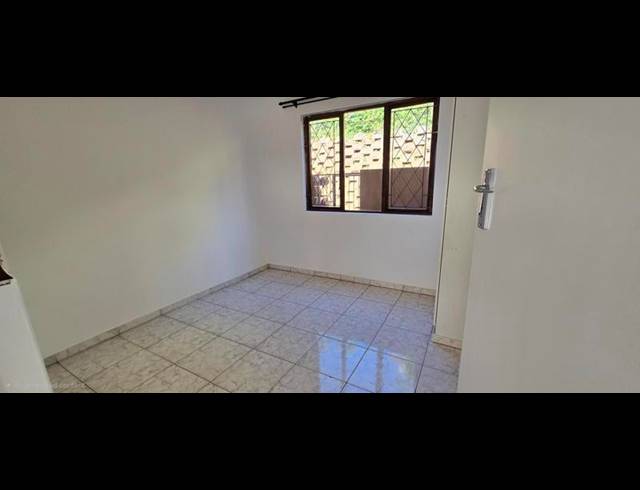 2 BEDROOM APARTMENT FOR SALE IN MORNINGSIDE